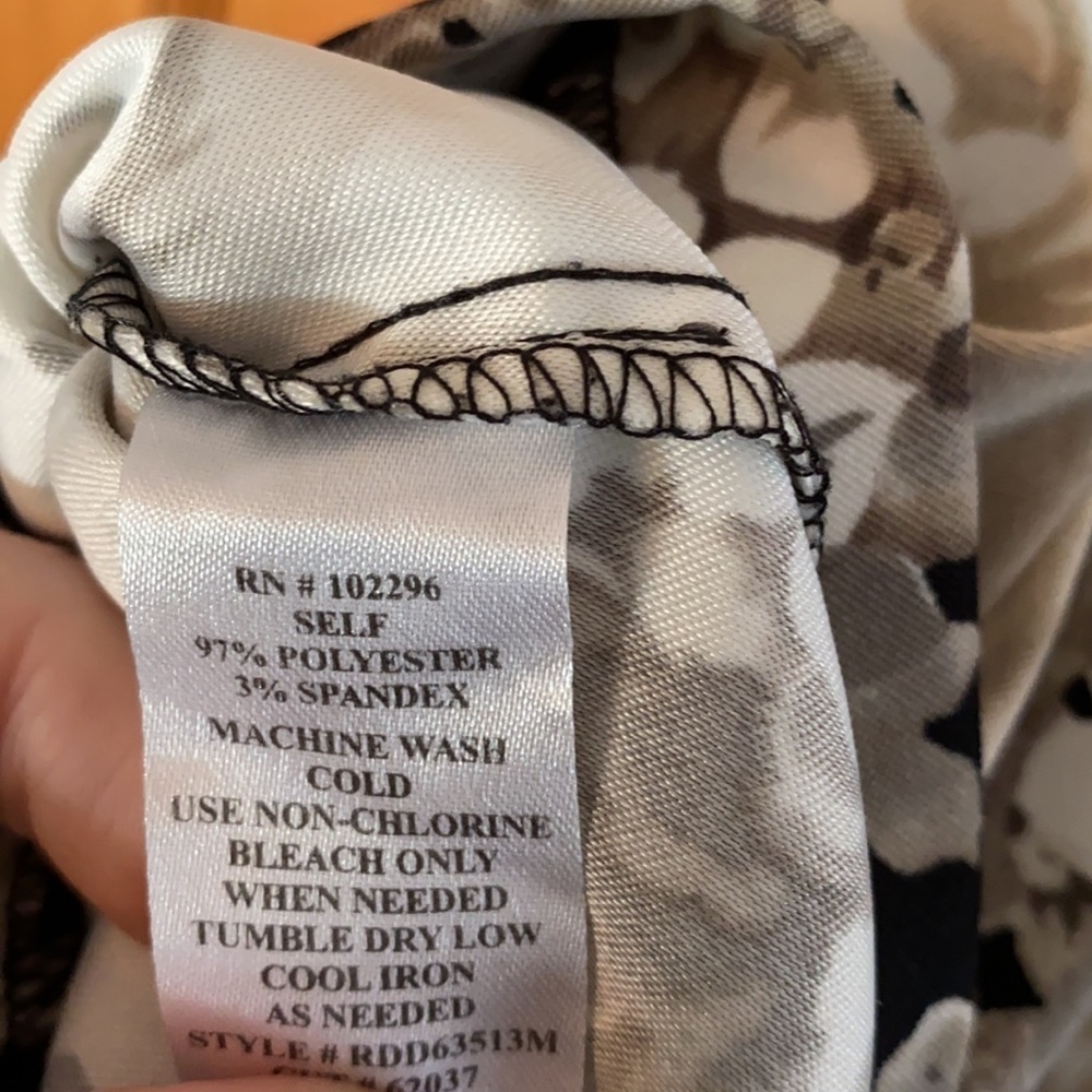 Floral Dress - Picture 3 of 3